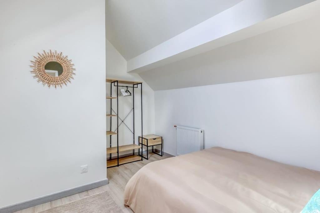 Joli Appartement De Vacances Écouen Eksteriør bilde
