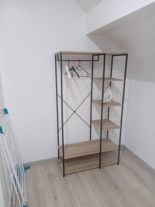 Joli Appartement De Vacances Écouen Eksteriør bilde